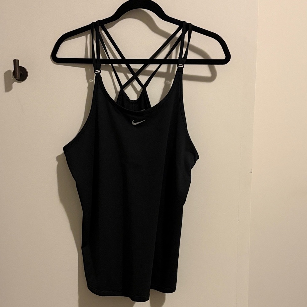 Nike Women's Black Strappy Tank Top